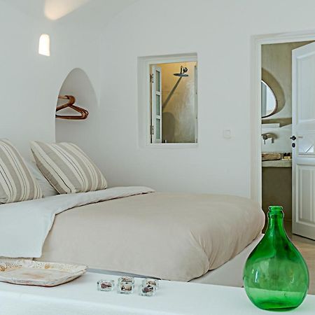 Villa Crown Of Fira Firostefani Esterno foto