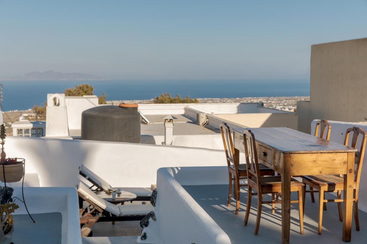 Villa Crown Of Fira Firostefani Esterno foto