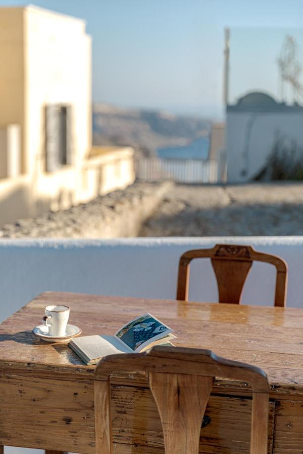 Villa Crown Of Fira Firostefani Esterno foto