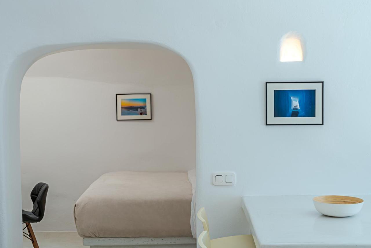 Villa Crown Of Fira Firostefani Esterno foto