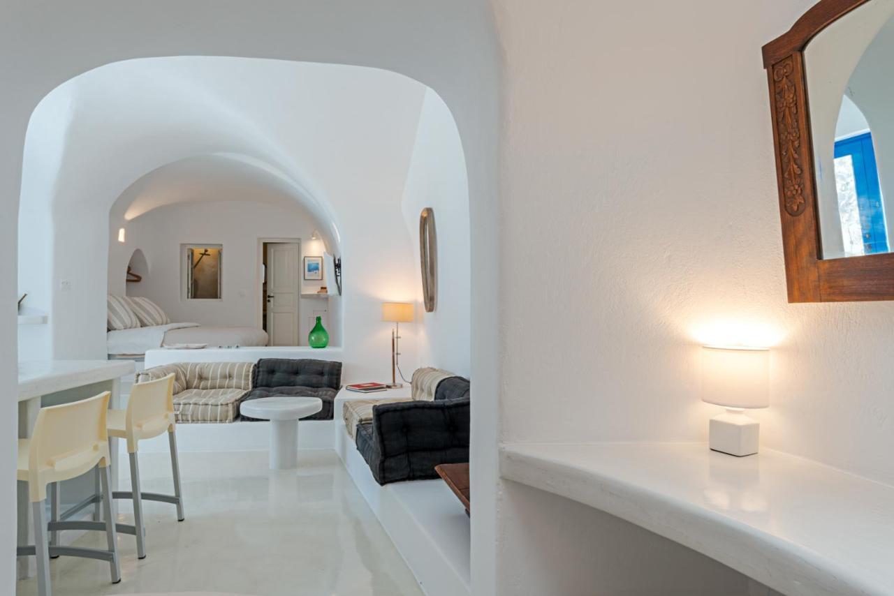 Villa Crown Of Fira Firostefani Esterno foto